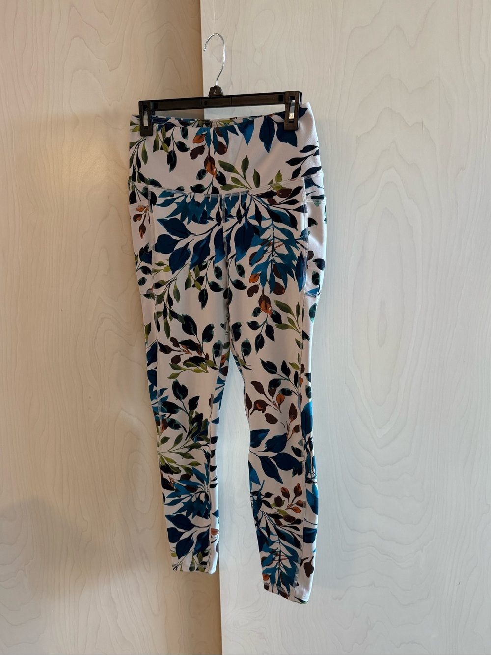 RBX White Leggings with Blue, Green and Brown Floral Print